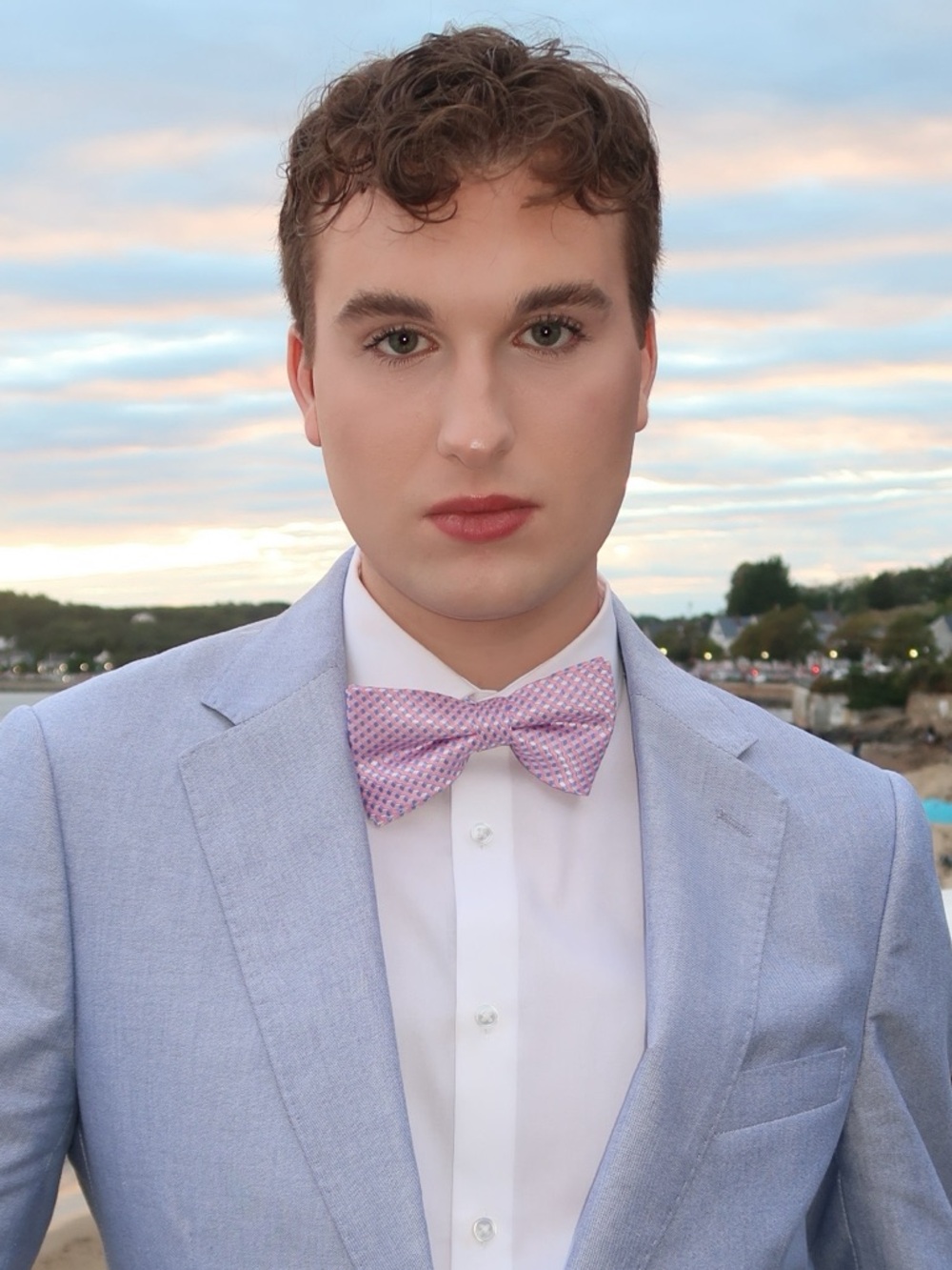 Meet your Posher, Sam